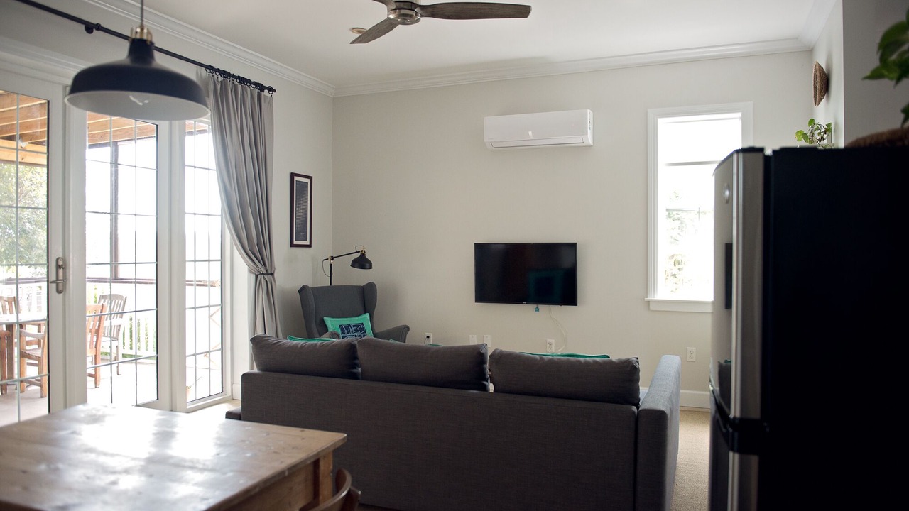 Photo of Livingroom in Long Bay Hills