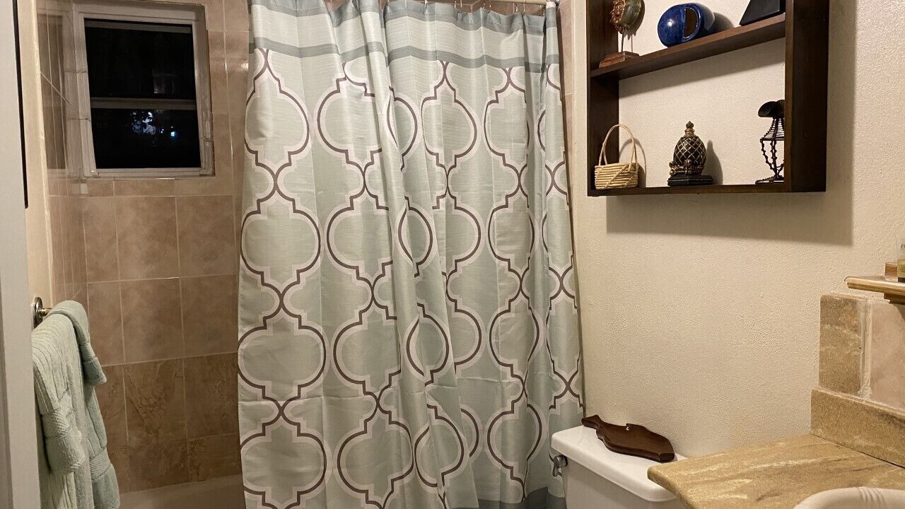 Photo of Bathroom in Discovery Bay