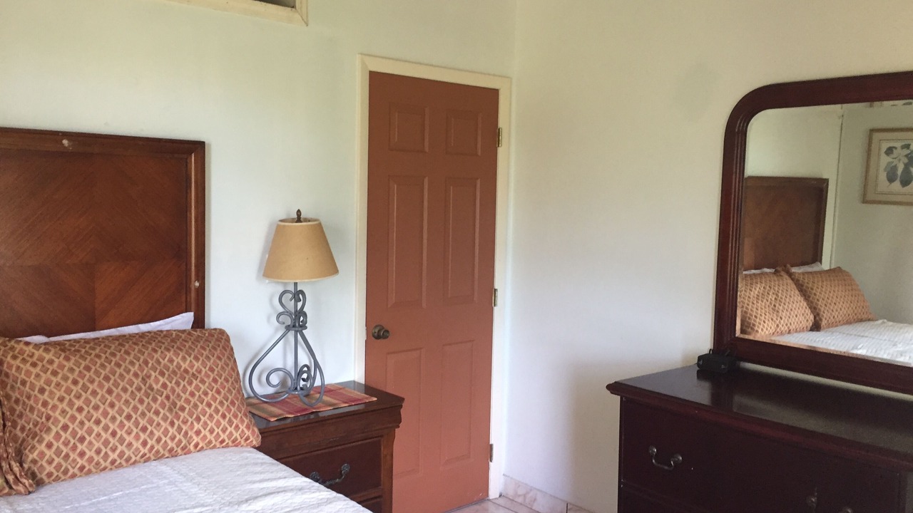Photo of Bedroom in Discovery Bay