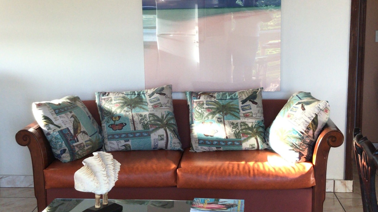Photo of Livingroom in Discovery Bay