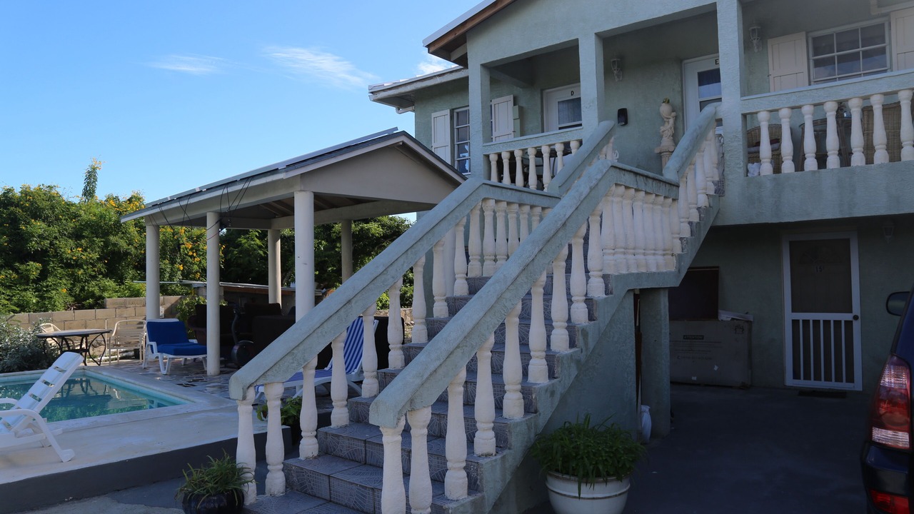 Photo of Patio Balcony in Discovery Bay
