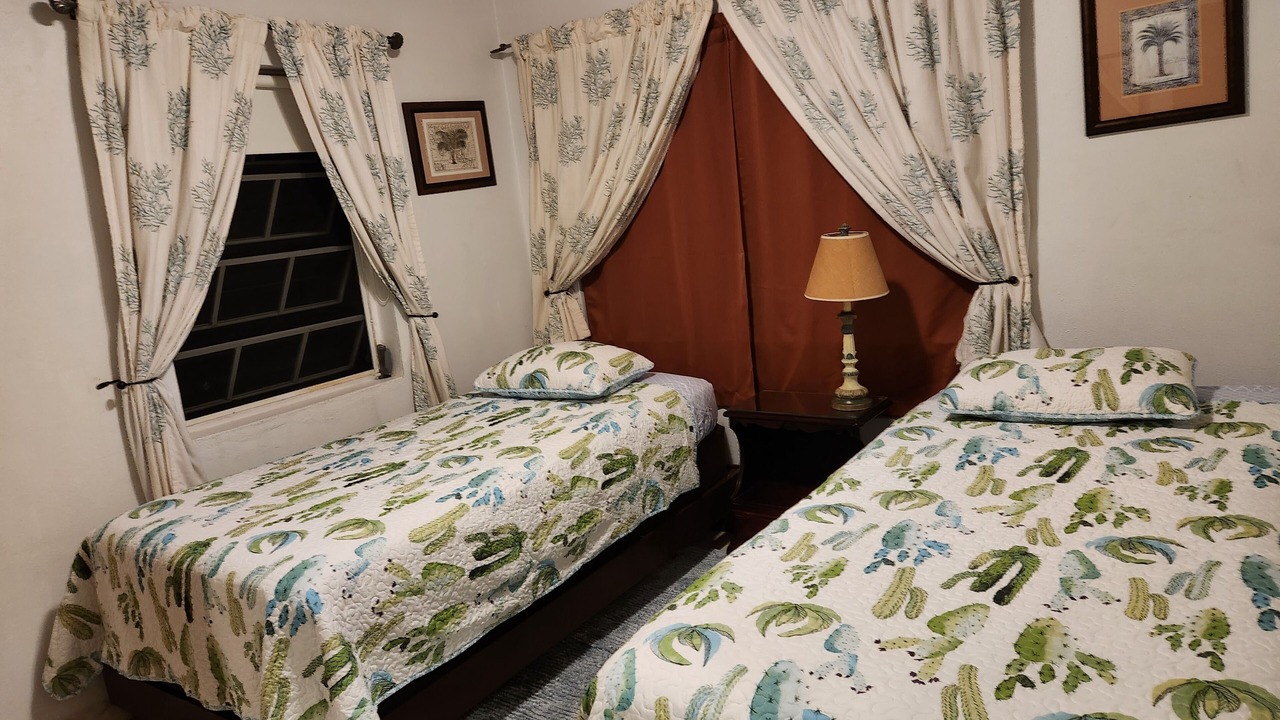 Photo of Bedroom in Discovery Bay
