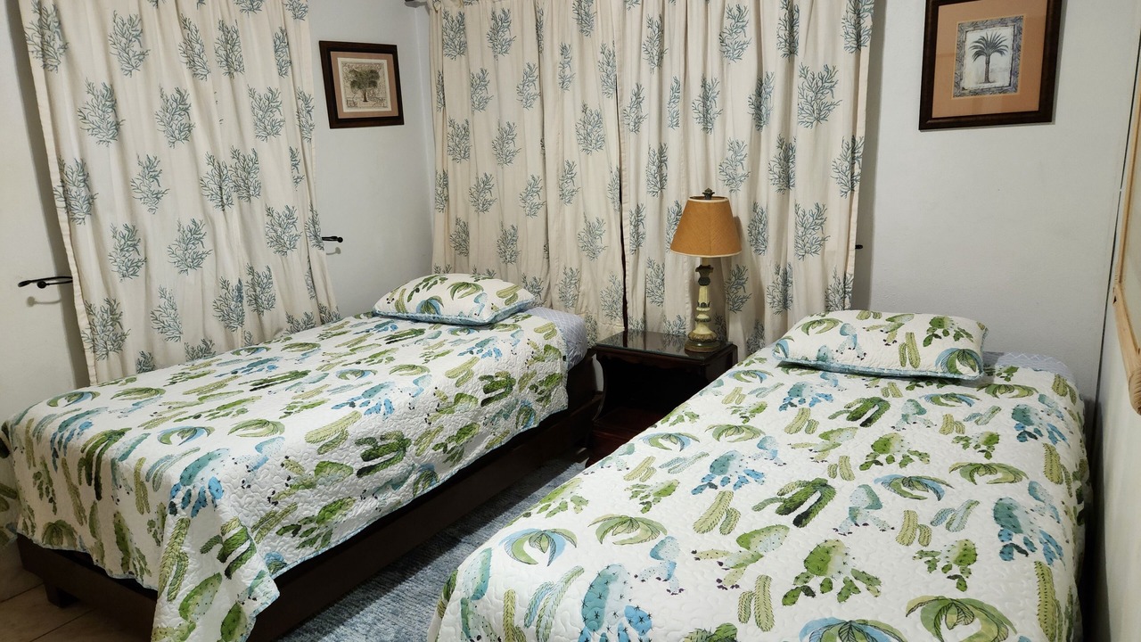Photo of Bedroom in Discovery Bay