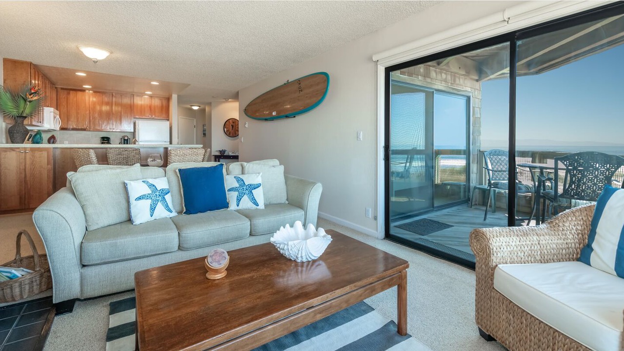 Photo of Livingroom in Pajaro Dunes