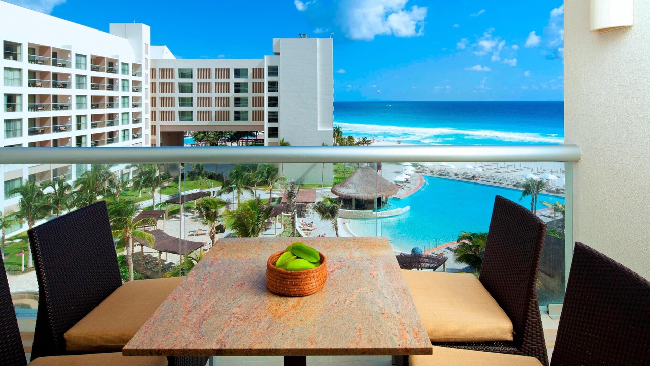 Photo of Patio Balcony in La Isla