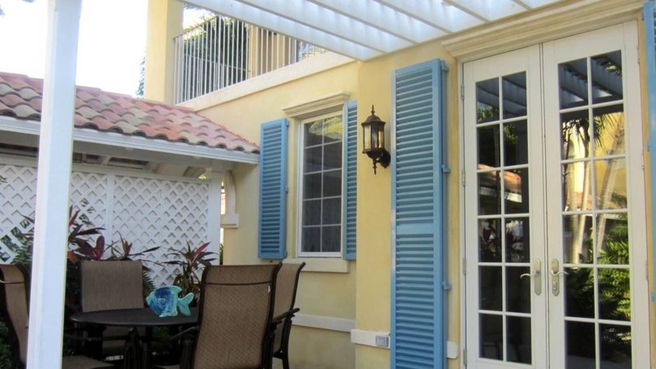 Photo of Outdoor in Grace Bay