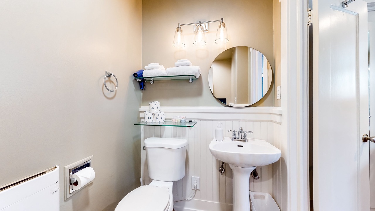 Photo of Bathroom in Beach Hill - Beach Flats