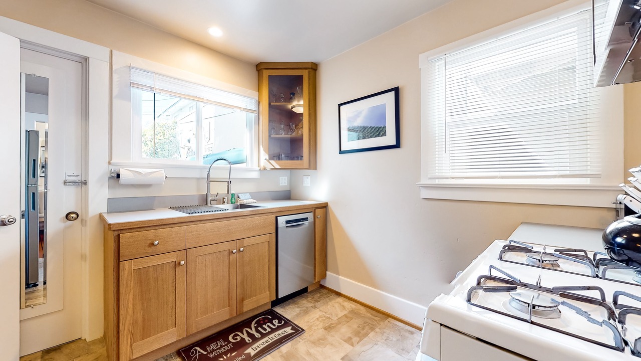 Photo of Kitchen in Beach Hill - Beach Flats