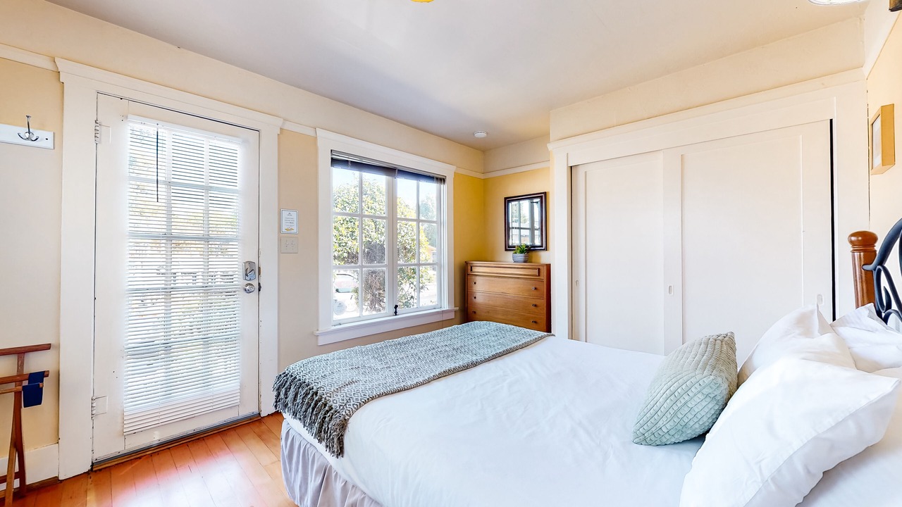 Photo of Bedroom in Beach Hill - Beach Flats