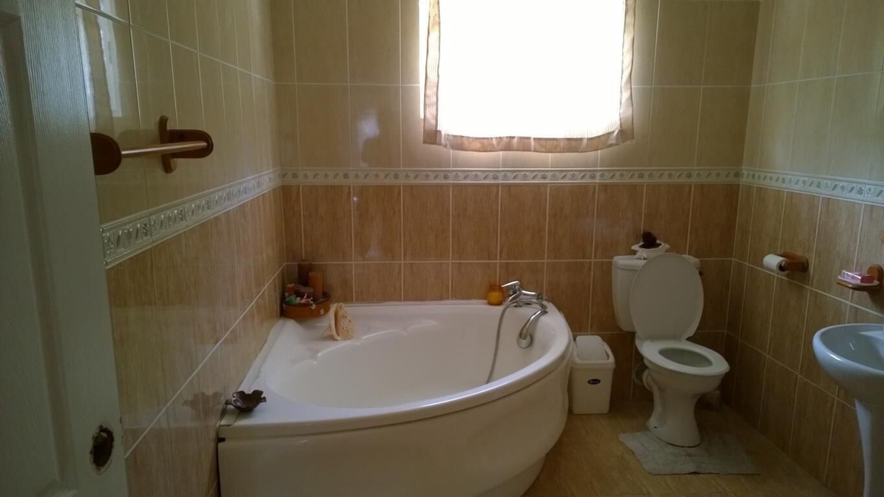 Photo of Bathroom in Mare Anglaise