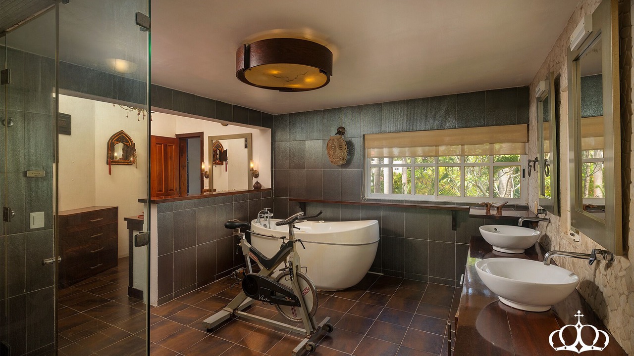 Photo of Bathroom in Villa Juarez