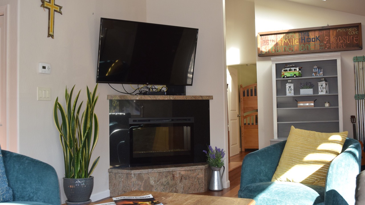 Photo of Livingroom in Eastside Santa Cruz