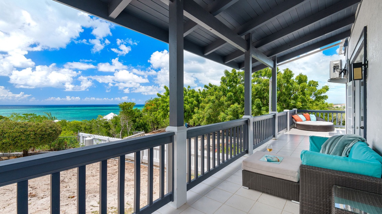 Photo of Patio Balcony in Providenciales