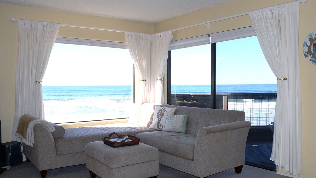 Photo of Bedroom in Pajaro Dunes
