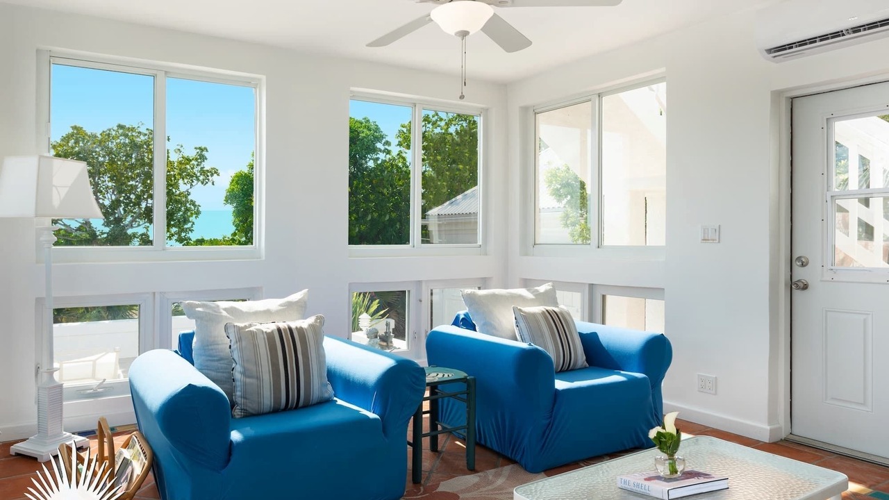 Photo of Livingroom in Ocean Point