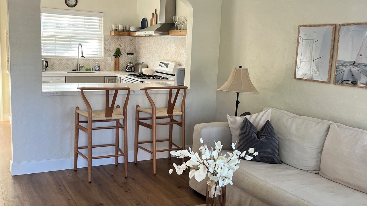 Photo of Livingroom in Eastside Santa Cruz