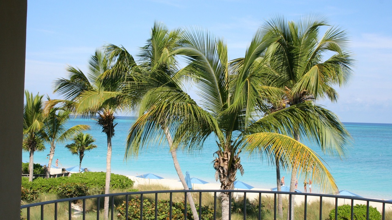 Photo of Patio Balcony in Grace Bay