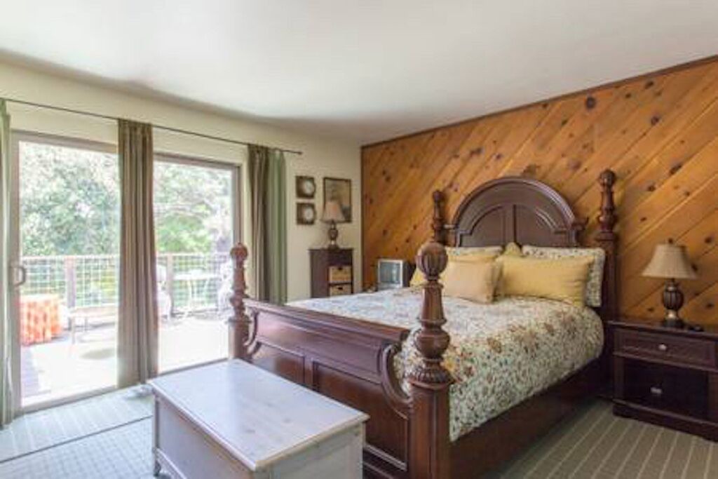 Photo of Livingroom in Ben Lomond