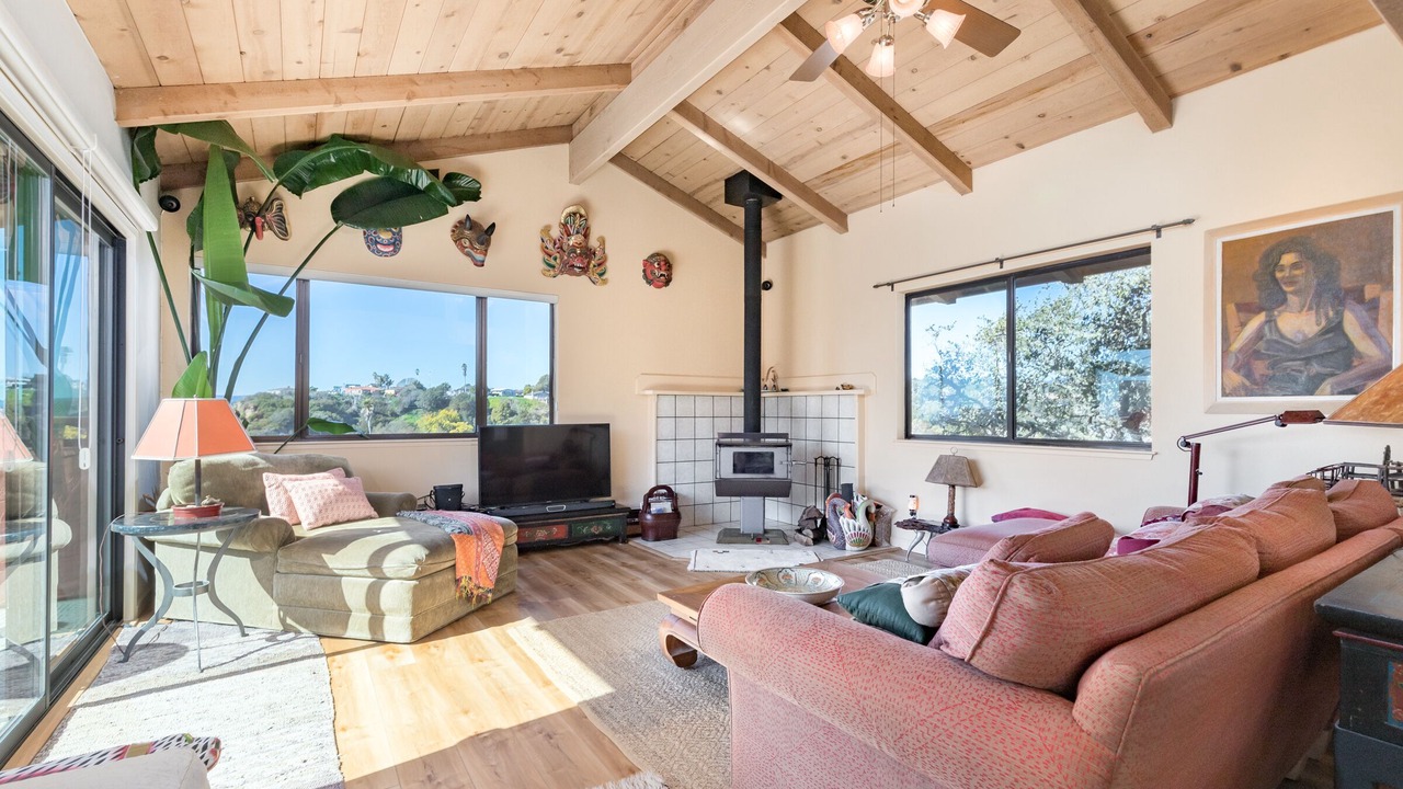 Photo of Livingroom in Rio del Mar