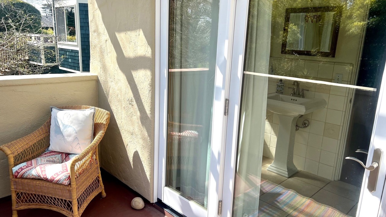 Photo of Patio Balcony in Eastside Santa Cruz