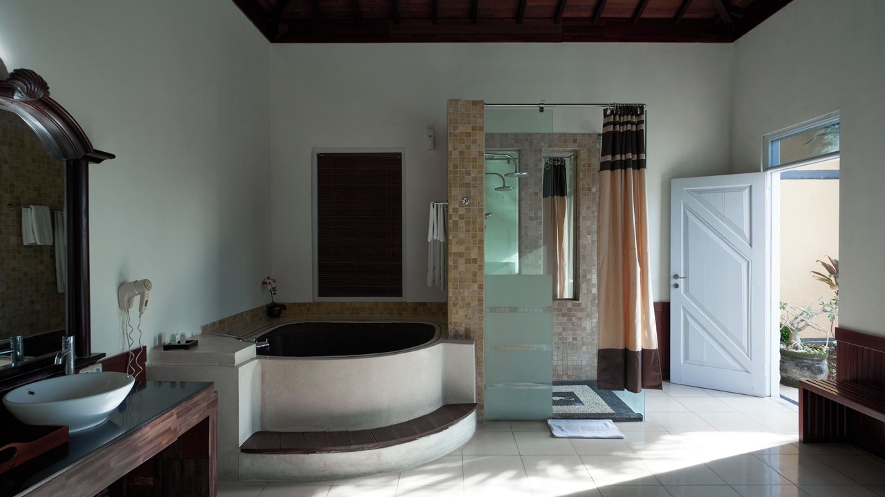 Photo of Bathroom in Bukit