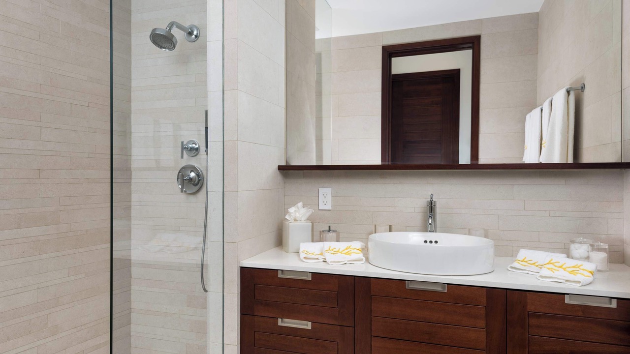 Photo of Bathroom in Leeward Settlement