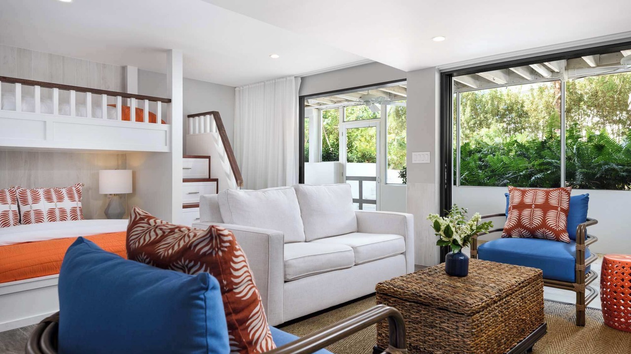 Photo of Bedroom in Leeward Settlement