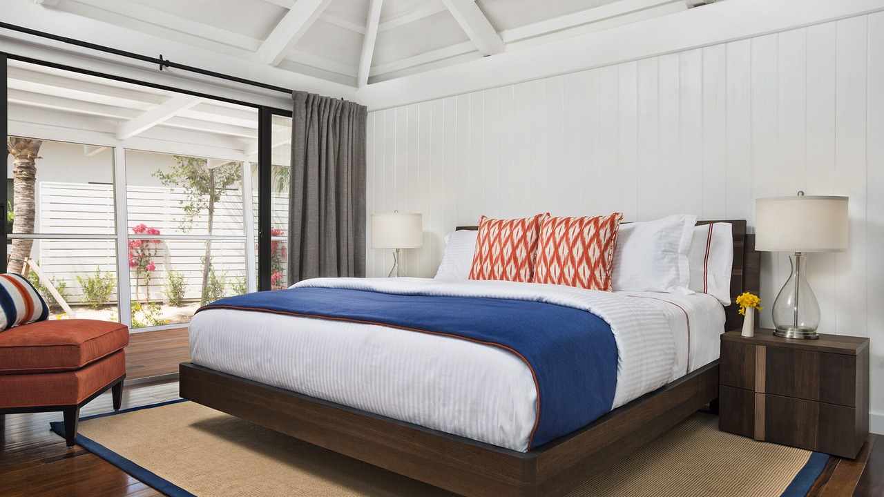 Photo of Bedroom in Leeward Settlement
