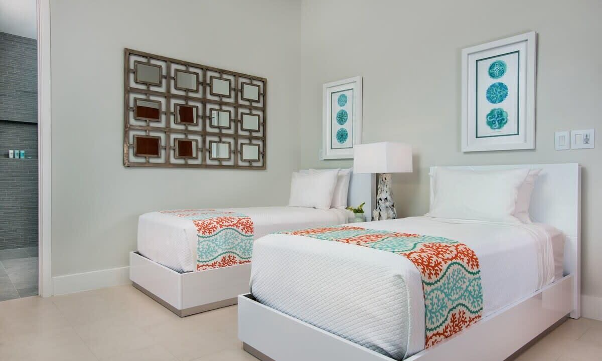 Photo of Bedroom in Leeward Settlement