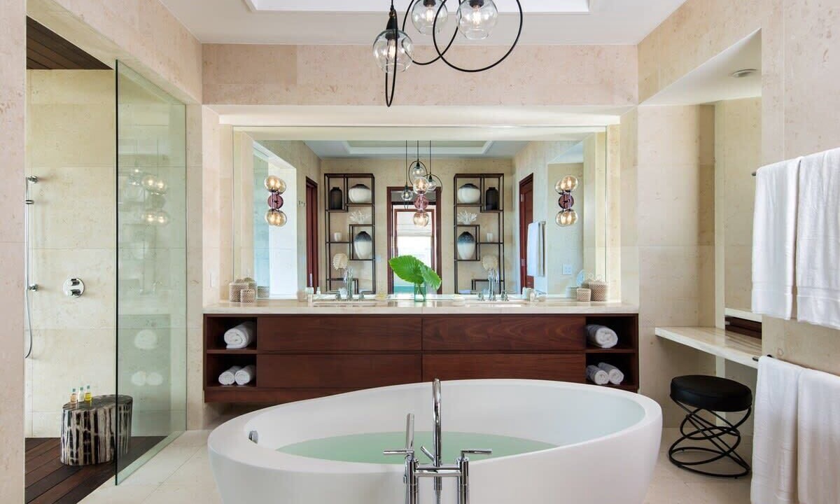 Photo of Bathroom in Leeward Settlement