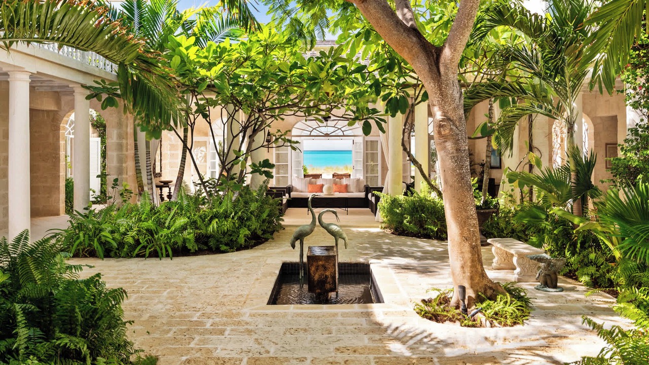 Photo of Patio Balcony in Leeward Settlement