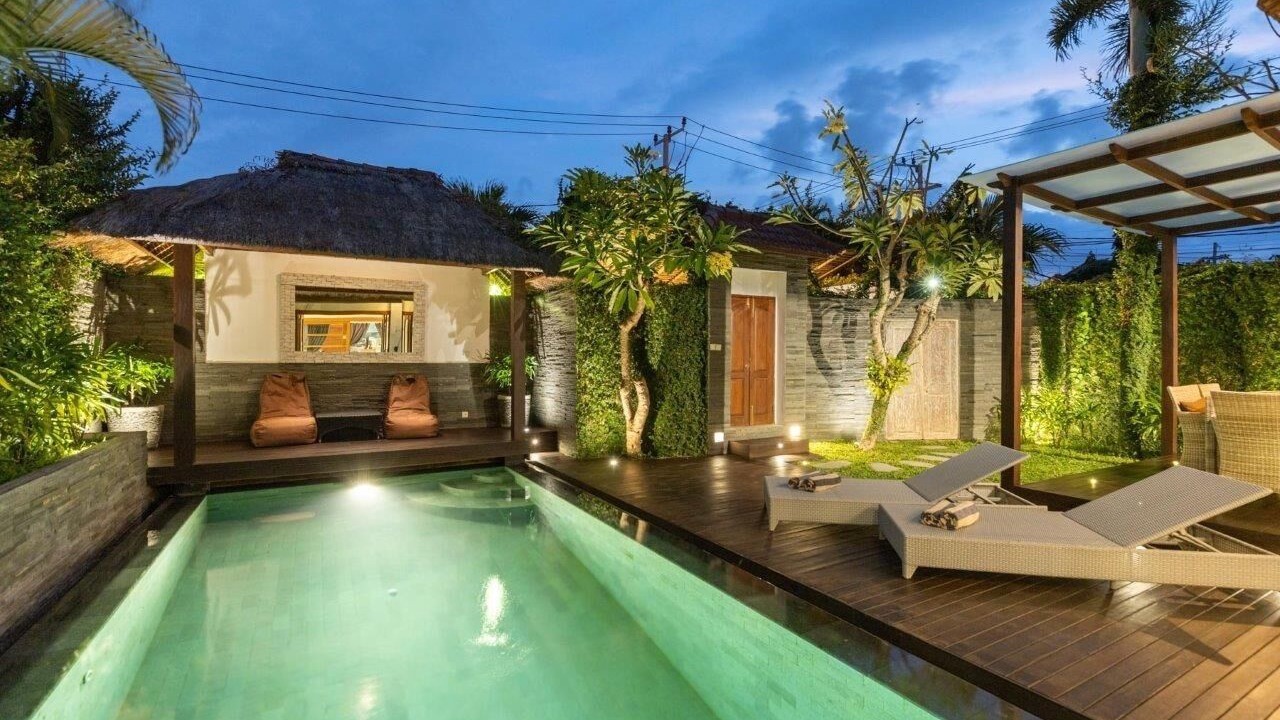 Photo of Outdoor in Sunset Road