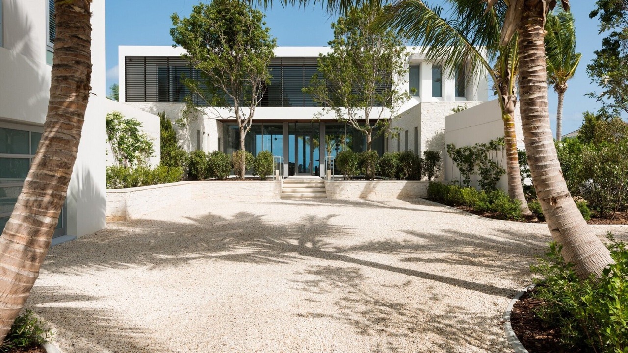 Photo of Outdoor in Leeward Settlement