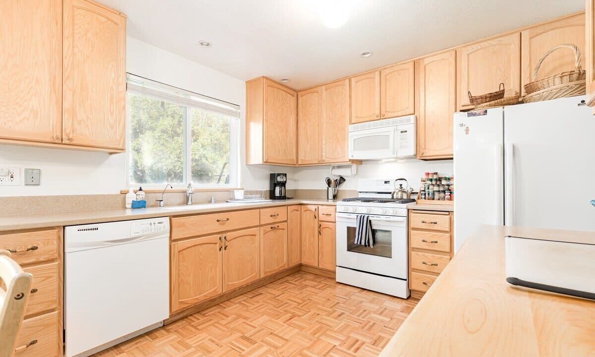 Photo of Kitchen in Opal Cliffs