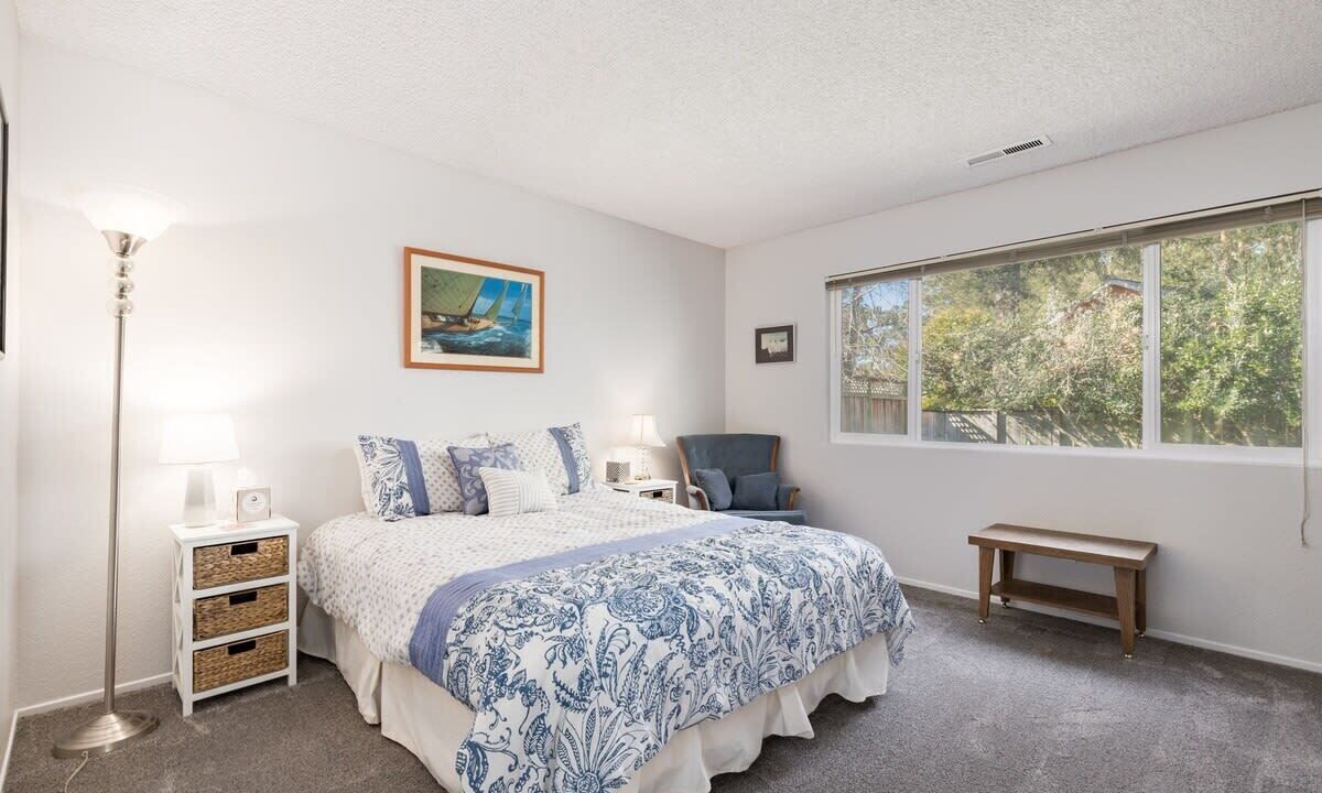 Photo of Bedroom in Opal Cliffs