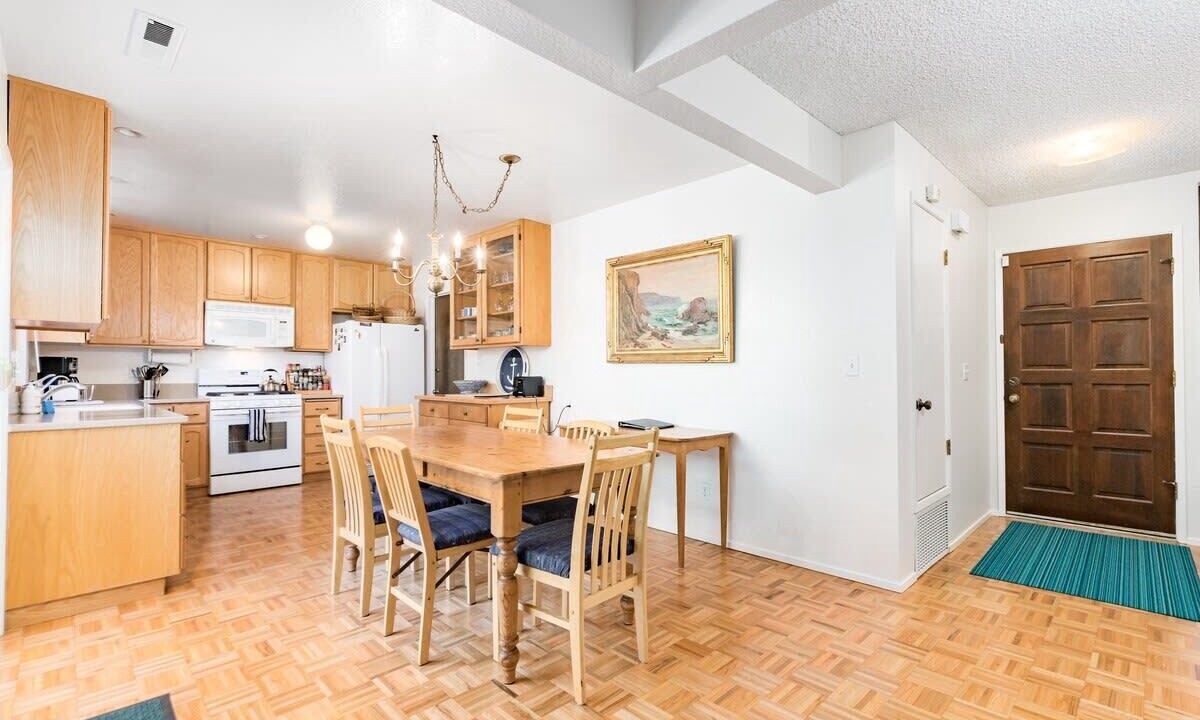 Photo of Kitchen in Opal Cliffs