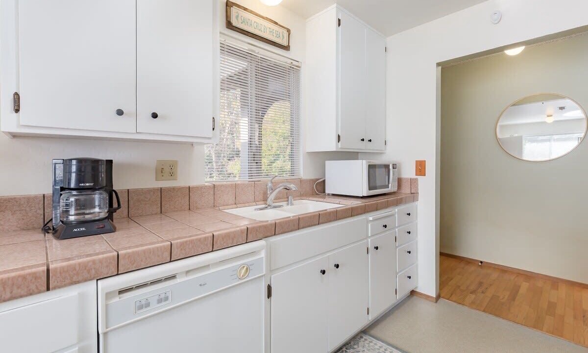 Photo of Kitchen in Opal Cliffs