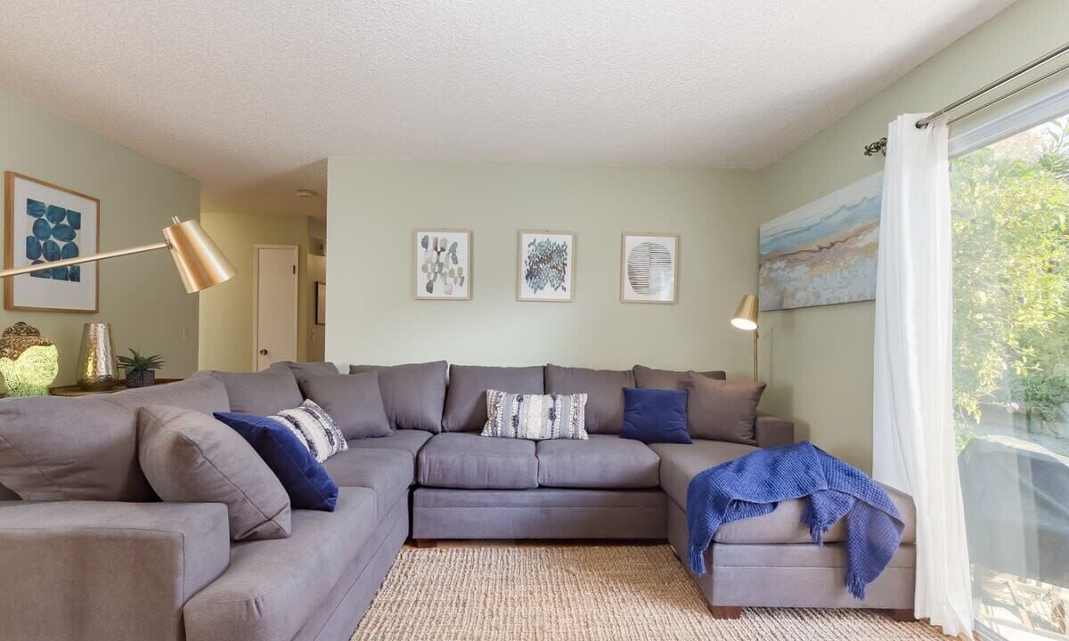 Photo of Livingroom in Opal Cliffs