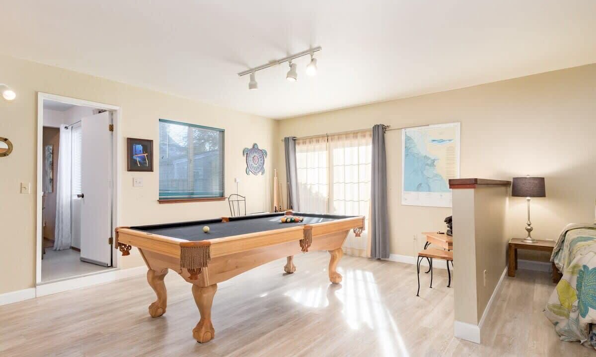 Photo of Bedroom in Opal Cliffs