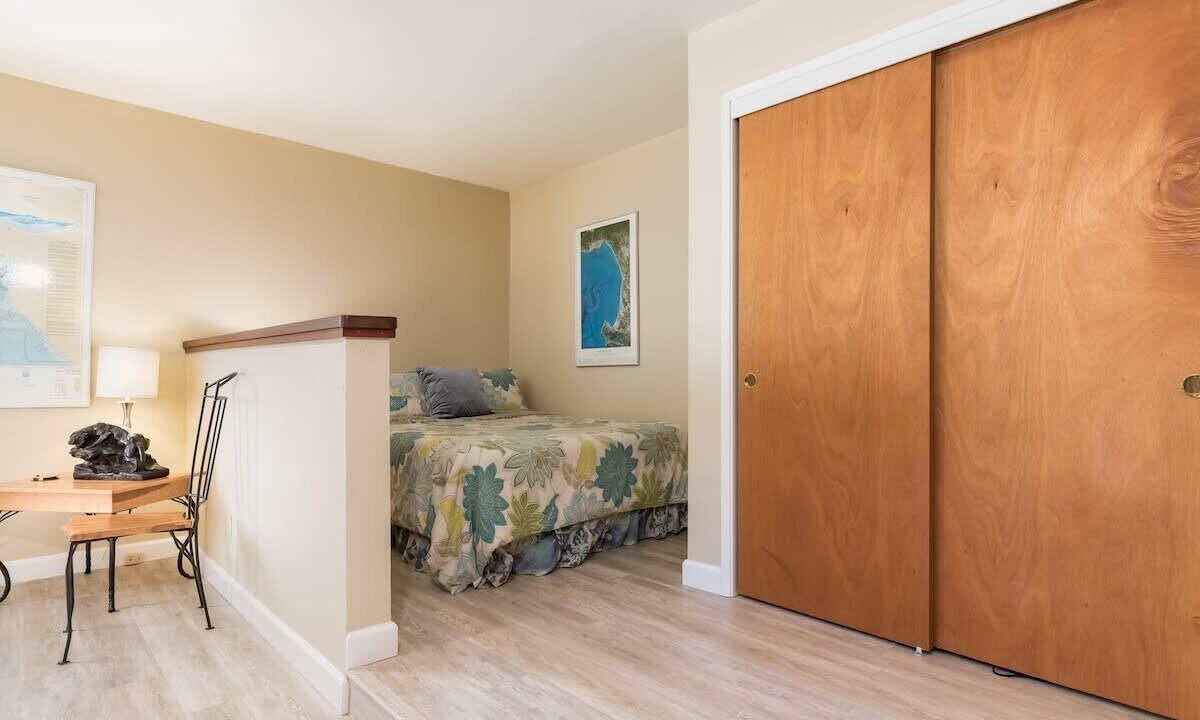 Photo of Bedroom in Opal Cliffs