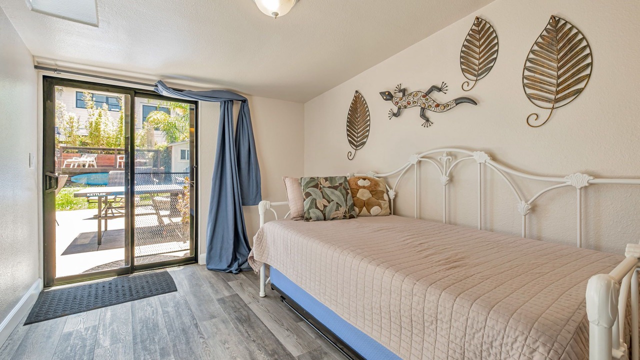 Photo of Bedroom in Opal Cliffs