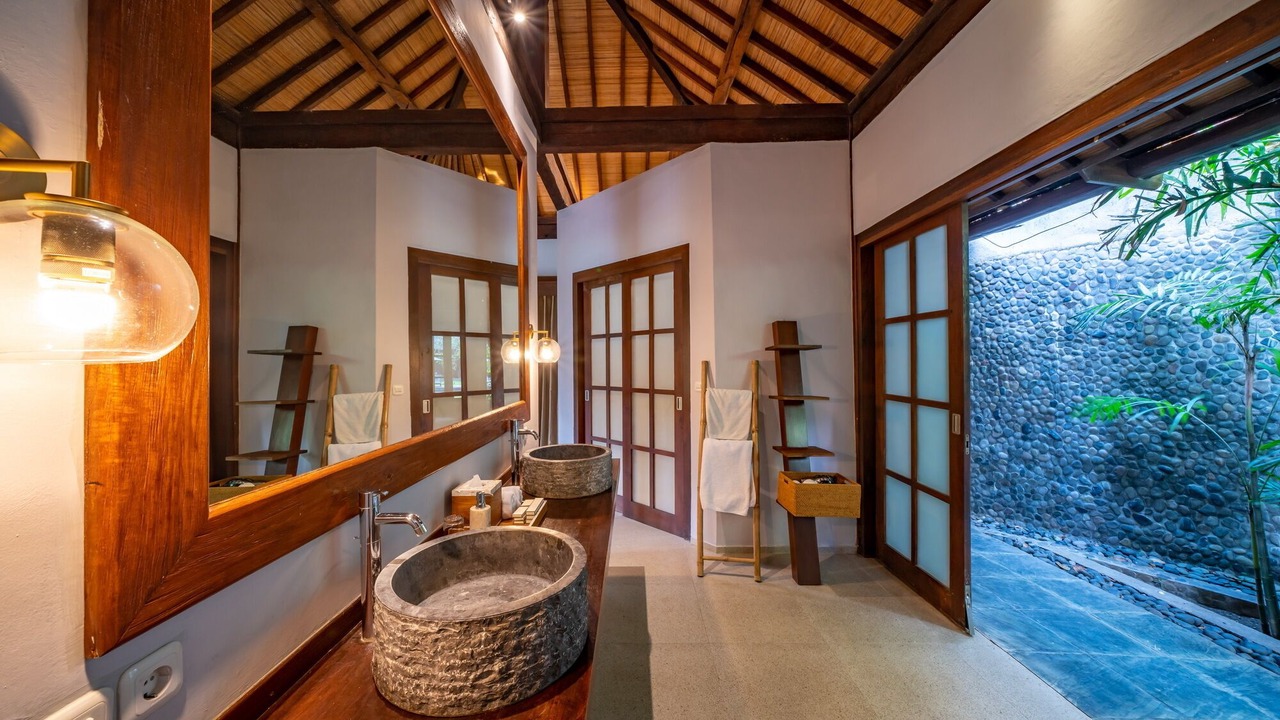 Photo of Bathroom in Padonan