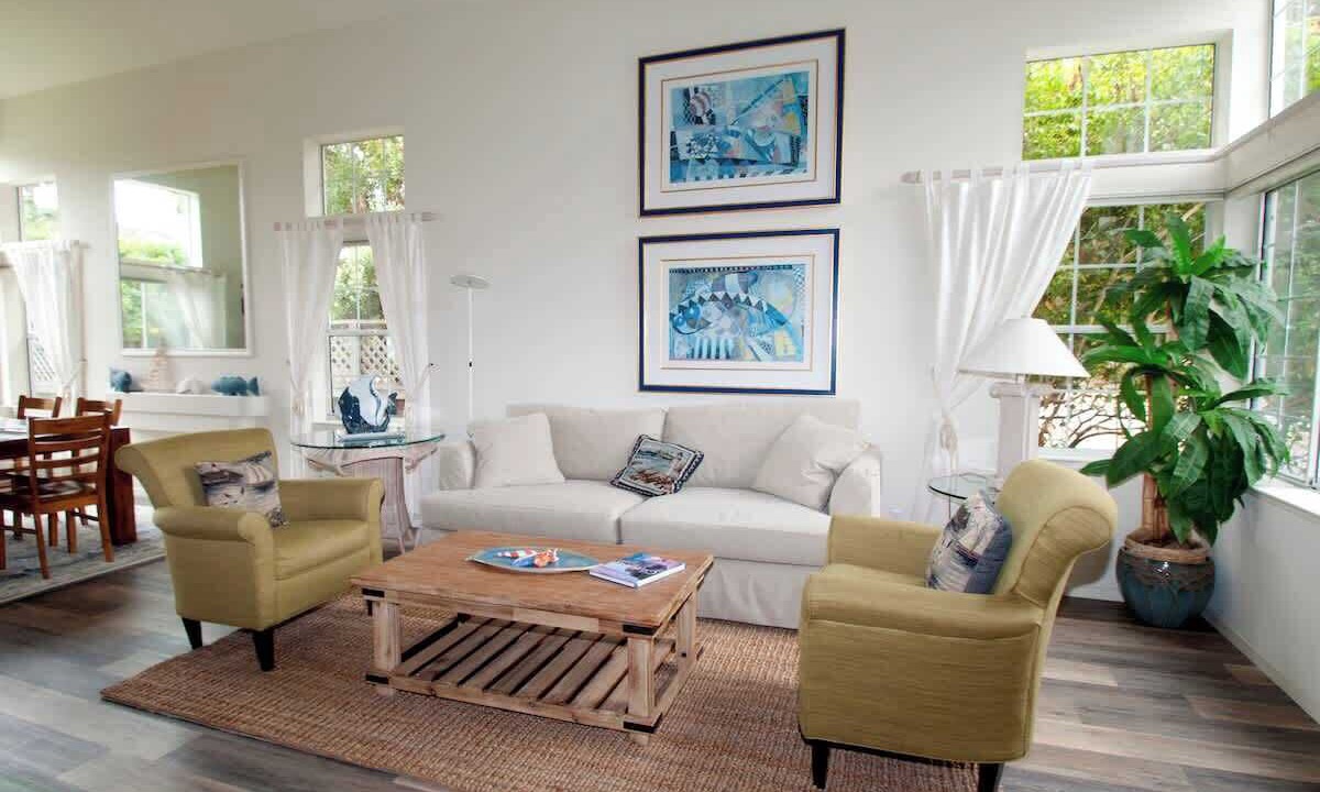 Photo of Livingroom in Westside Santa Cruz