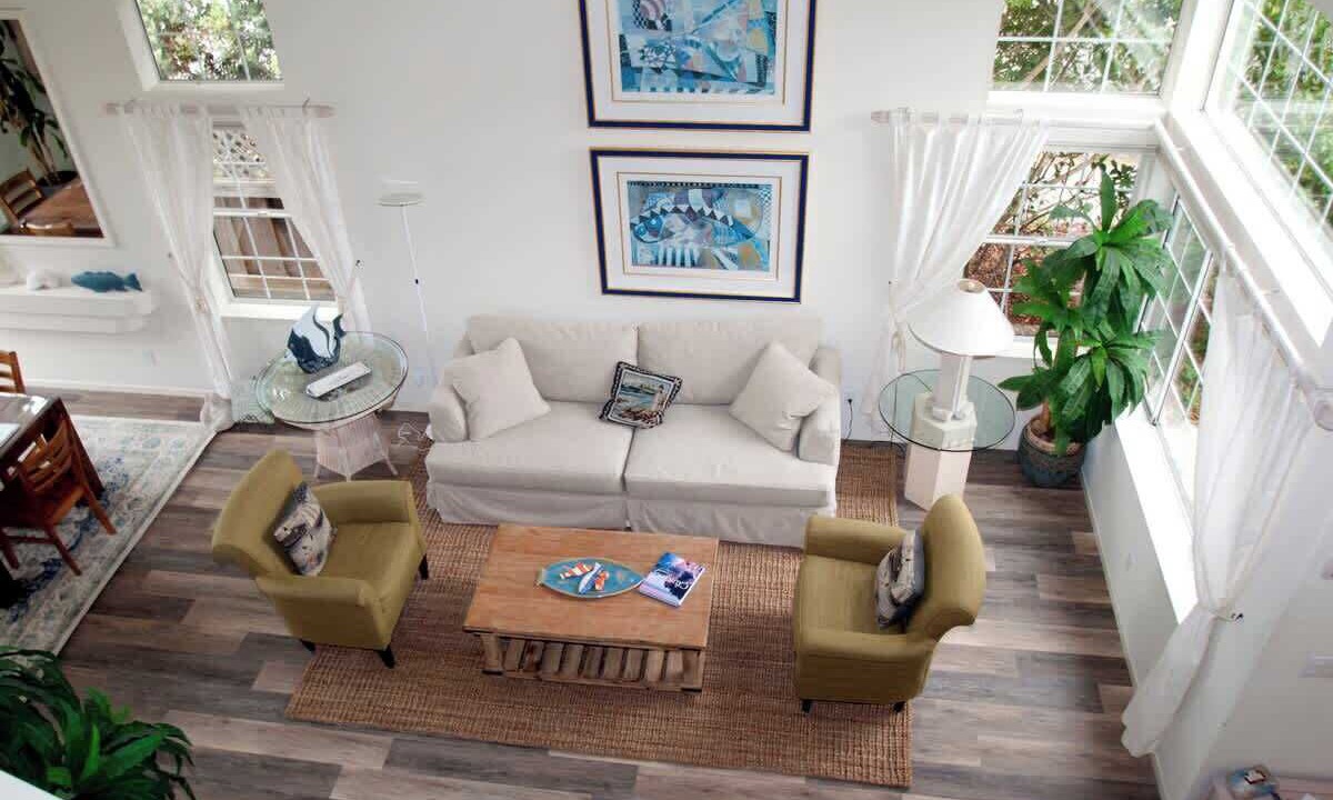 Photo of Livingroom in Westside Santa Cruz