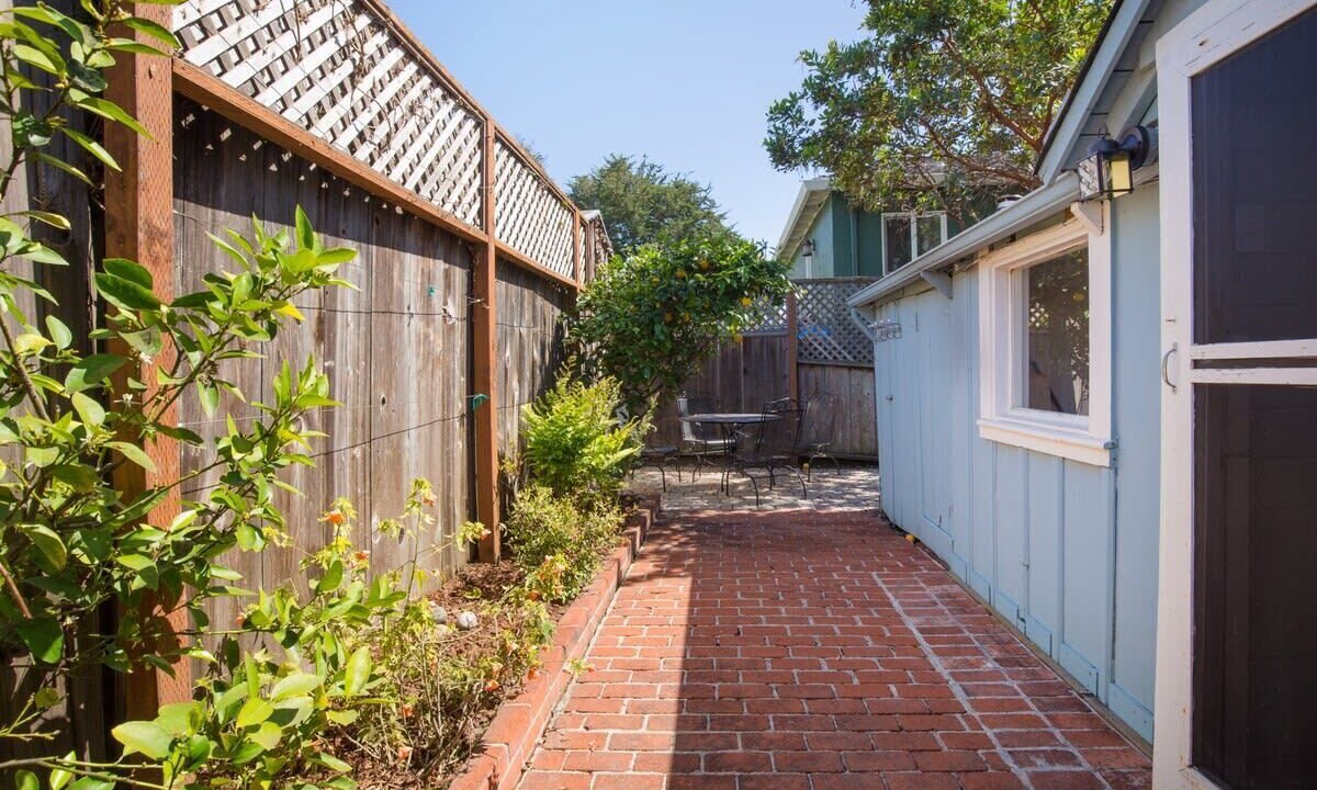 Photo of Patio Balcony in Seabright