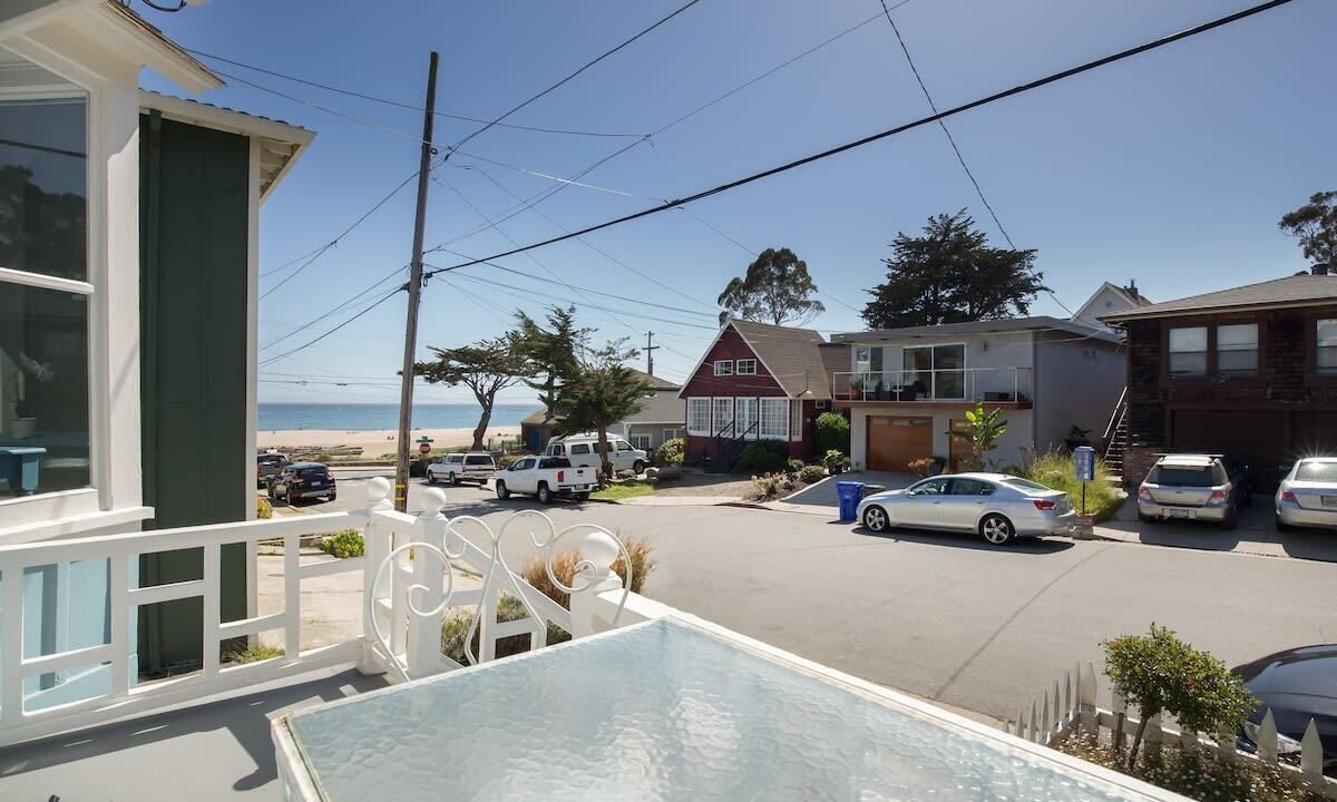 Photo of Outdoor in Seabright