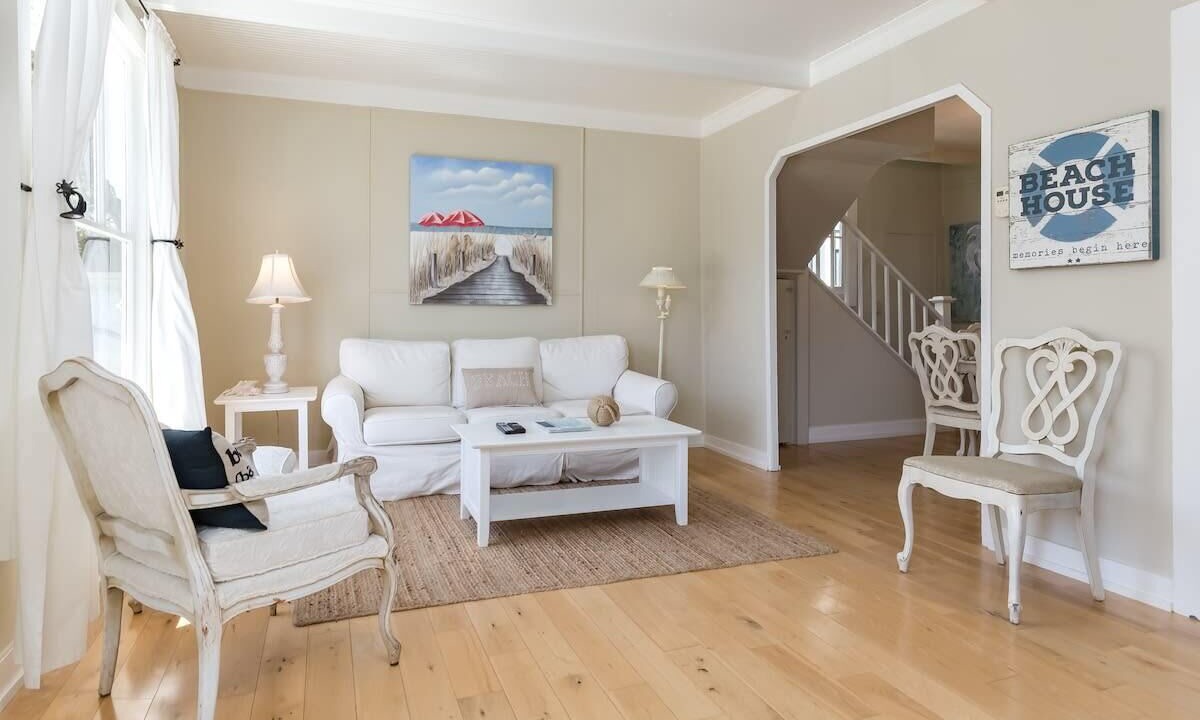 Photo of Livingroom in Seabright