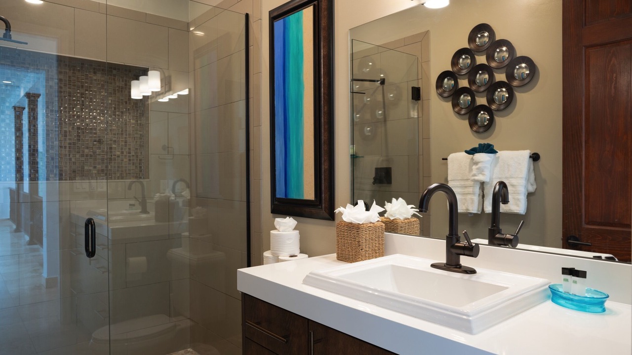 Photo of Bathroom in Venetian Road Settlement