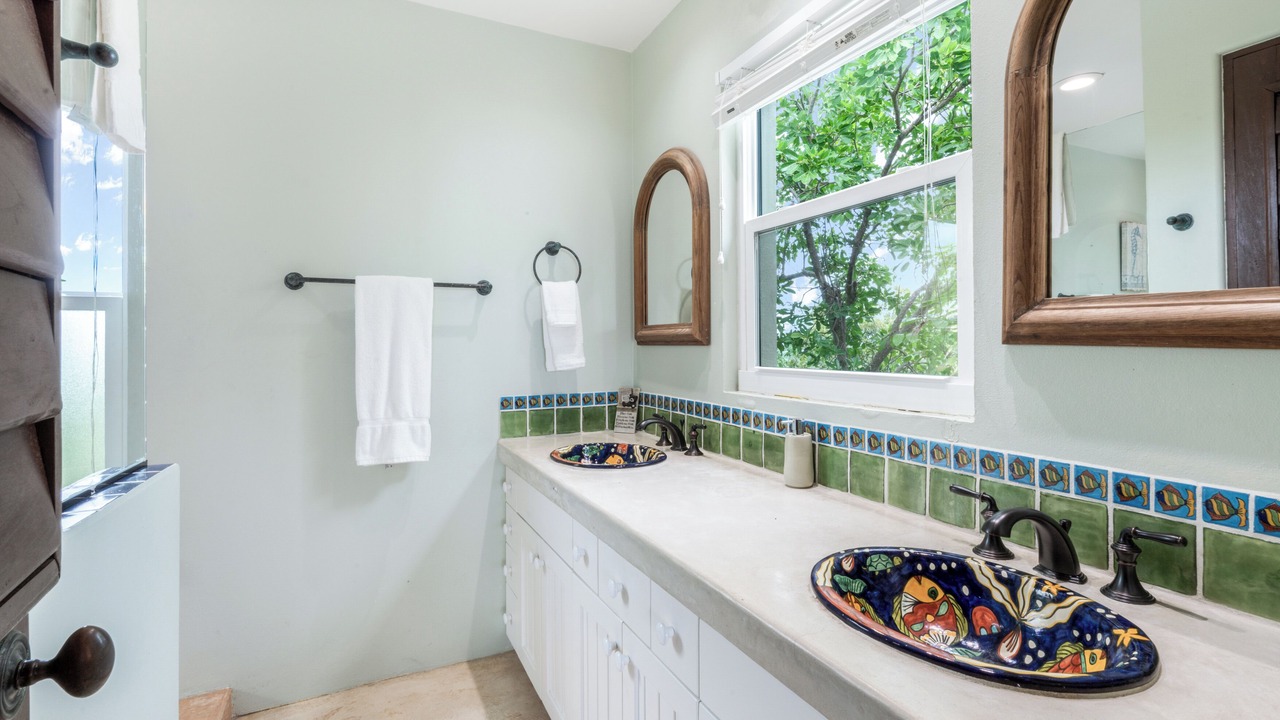 Photo of Bathroom in Venetian Road Settlement