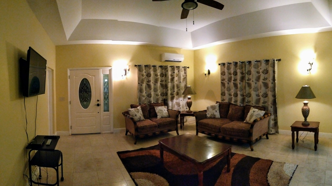 Photo of Livingroom in Bottle Creek